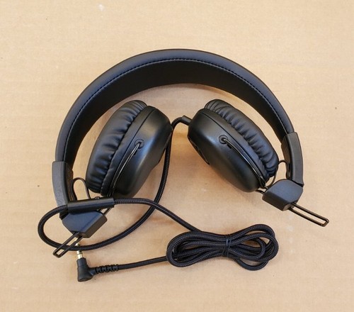 Jlab studio ear - ear, wired