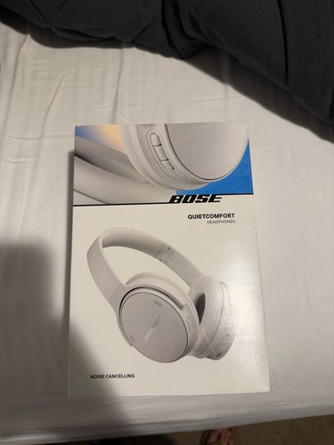 New bose quietcomfort - new,
